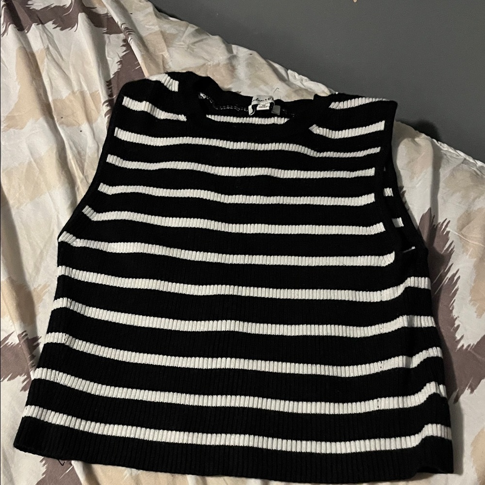 Hunter Black and White Striped Sleeveless Knit Tank
